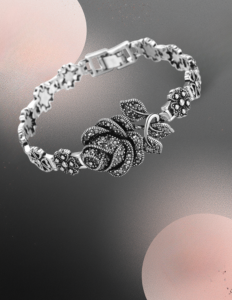 EandChic Black Rose Bracelet